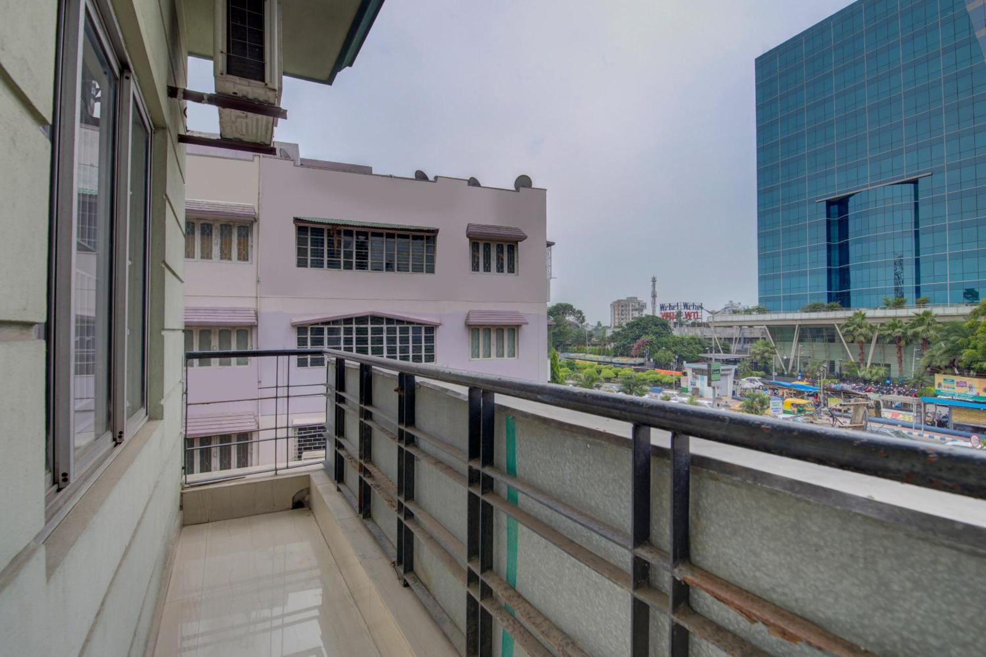Oyo Flagship 1805 Hotel Star Delight Panchuria Luaran gambar