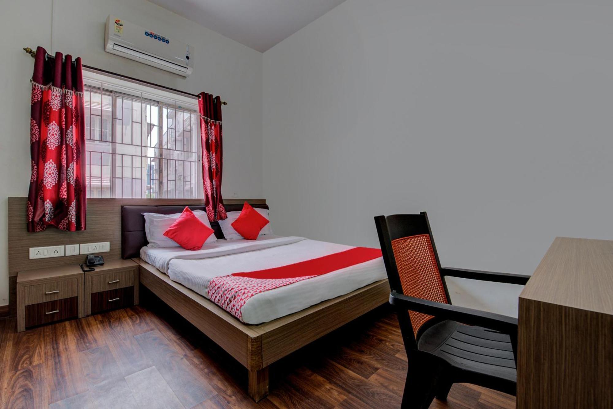 Oyo Flagship 1805 Hotel Star Delight Panchuria Luaran gambar