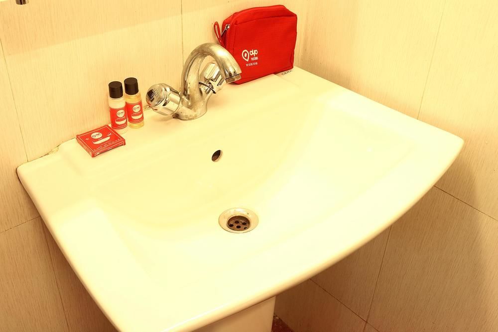 Oyo Flagship 1805 Hotel Star Delight Panchuria Luaran gambar